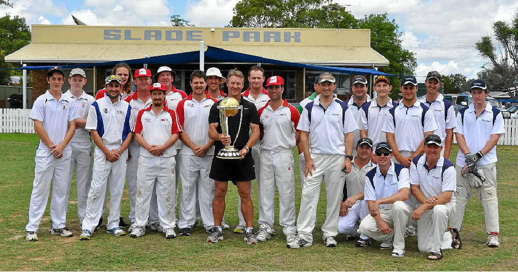 SPECIAL GUEST: 2003 ICC Cricket World Cup winner Andy Bichel poses with the ICC Cricket World Cup Trophy and players from Colts and Maryvale at Slade Park yesterday. SPECIAL GUEST: 2003 ICC Cricket World Cup winner Andy Bichel poses with the ICC Cricket World Cup Trophy and players from Colts and Maryvale at Slade Park yesterday.